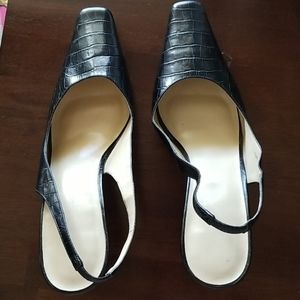 Karen Scott Sling backs